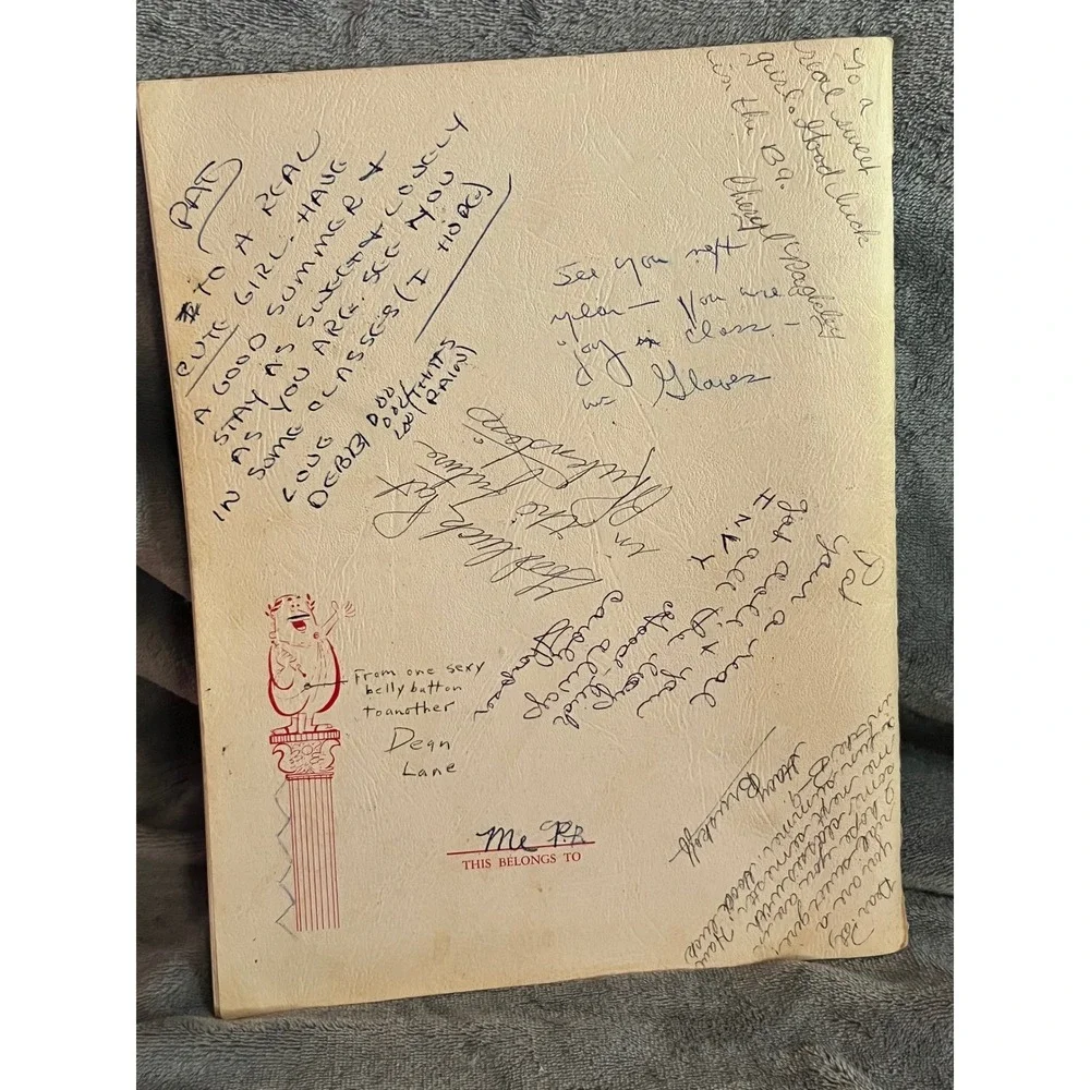 1965 Knights Scroll S'65‎ Jr High Yearbook Autographed Love Letters Art Vintage